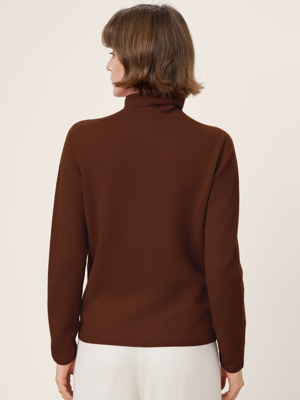LINTICO Premium Cashmere Blend Hand-Finished Seamless Turtleneck Knit Top TOVE — side view