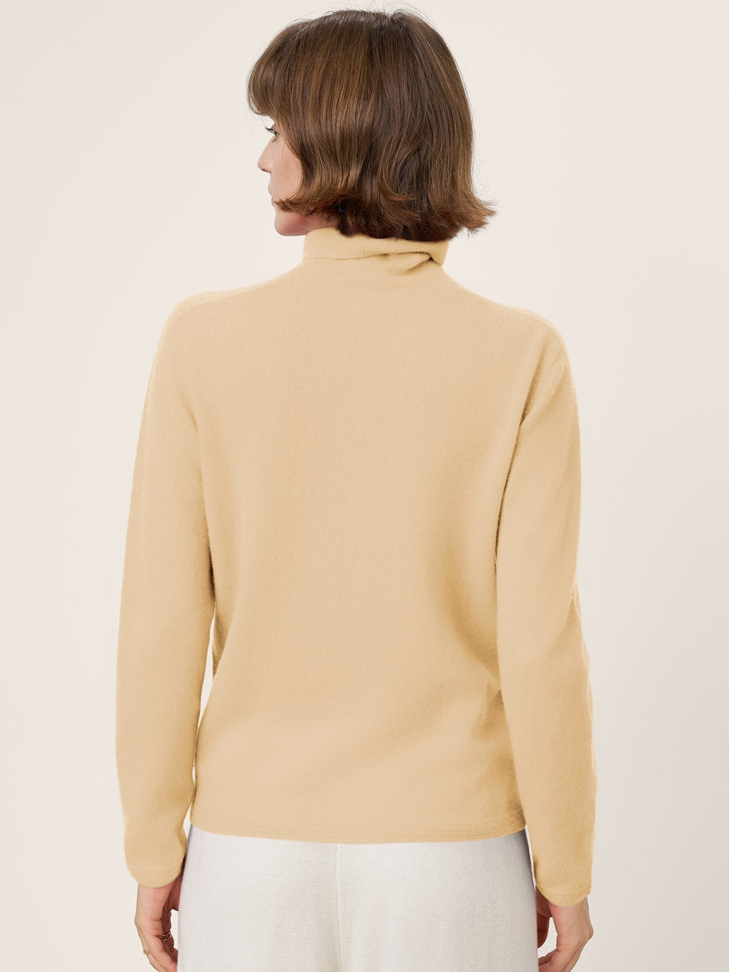 LINTICO Premium Cashmere Blend Hand-Finished Seamless Turtleneck Knit Top TOVE — flat-lay composition