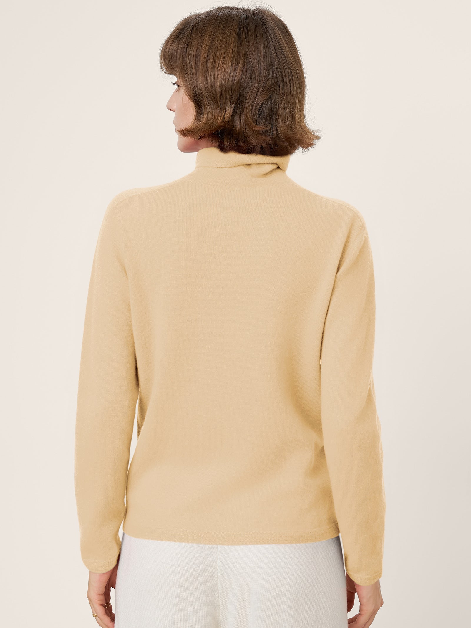 LINTICO Premium Cashmere Blend Hand-Finished Seamless Turtleneck Knit Top TOVE — flat-lay composition