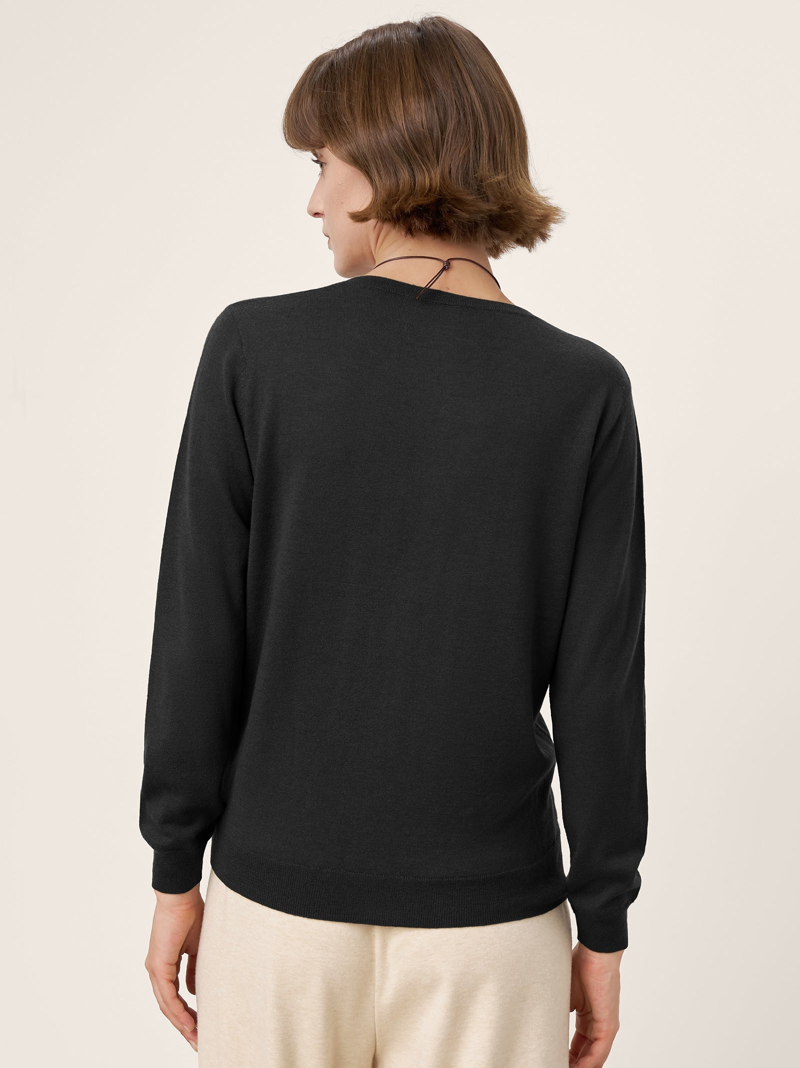 LINTICO 100% Extra-Fine Merino Wool Essential Crew Neck Knit Sweater BRIDGET — product on model