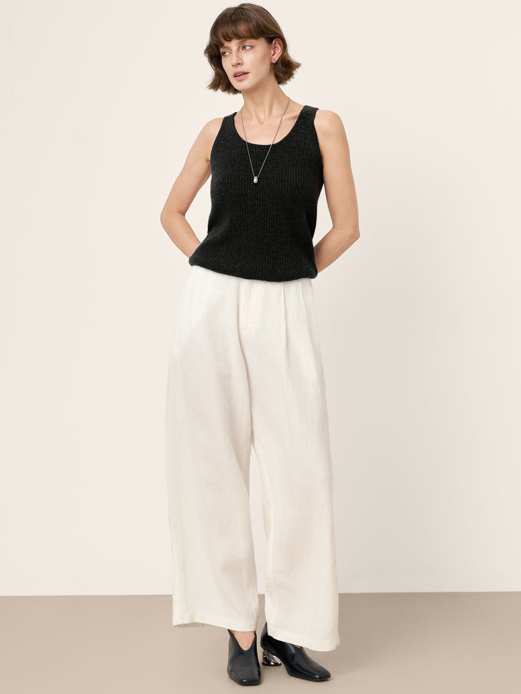 LINTICO 100% Mongolian Cashmere Versatile Crew Neck Tank Top VIVIANA — packaging