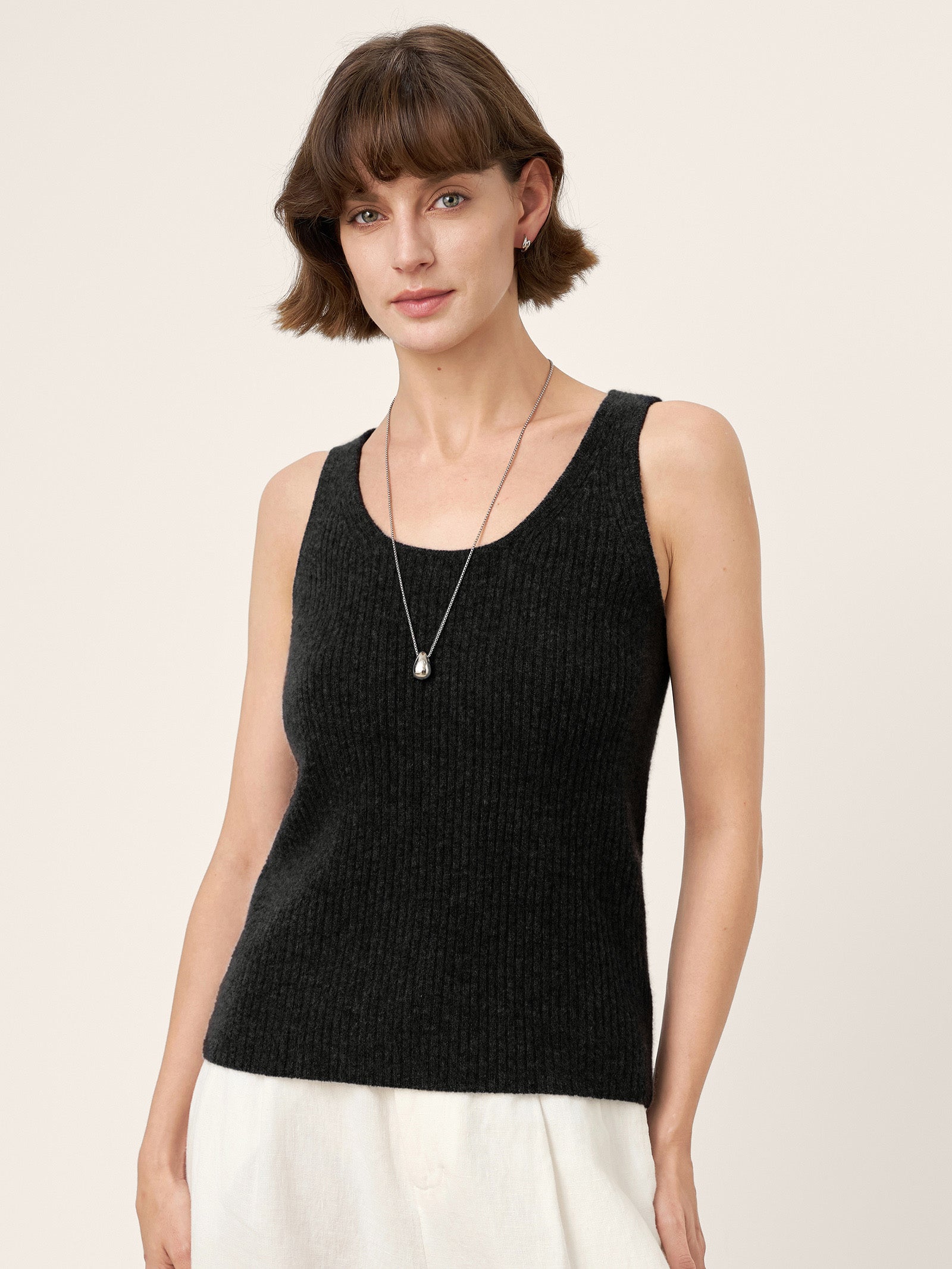 LINTICO 100% Mongolian Cashmere Versatile Crew Neck Tank Top VIVIANA — color detail