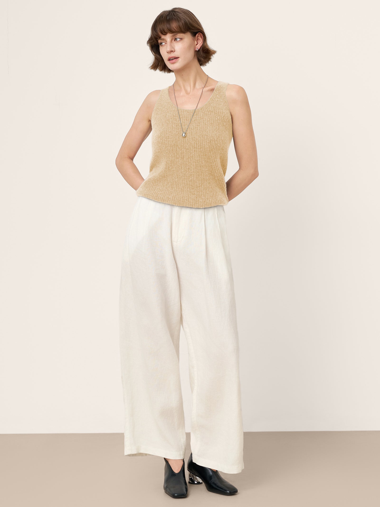 LINTICO 100% Mongolian Cashmere Versatile Crew Neck Tank Top VIVIANA — fabric or material detail