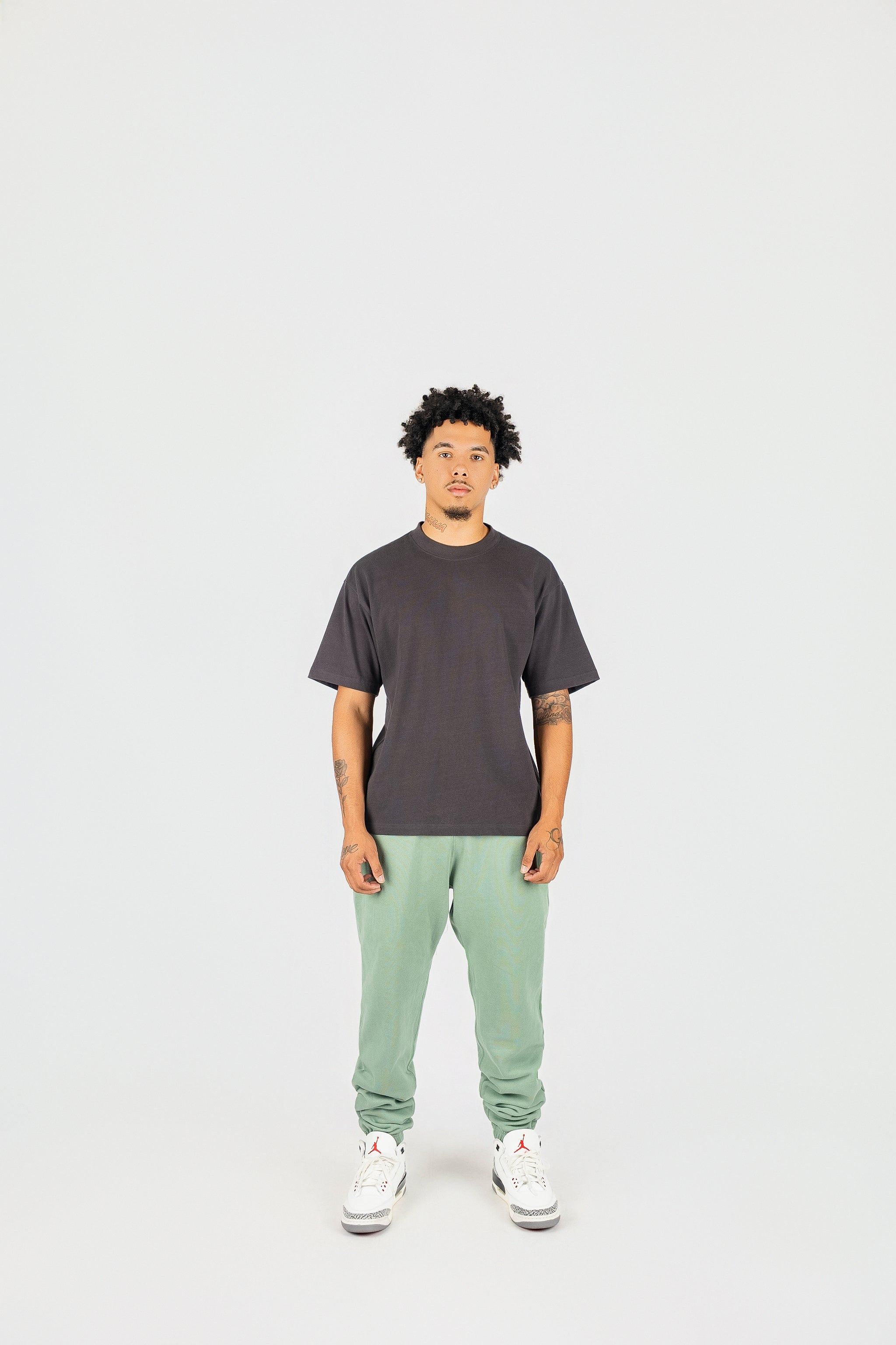 Superline Heavyweight Boyfriend Joggers — detail shot 13