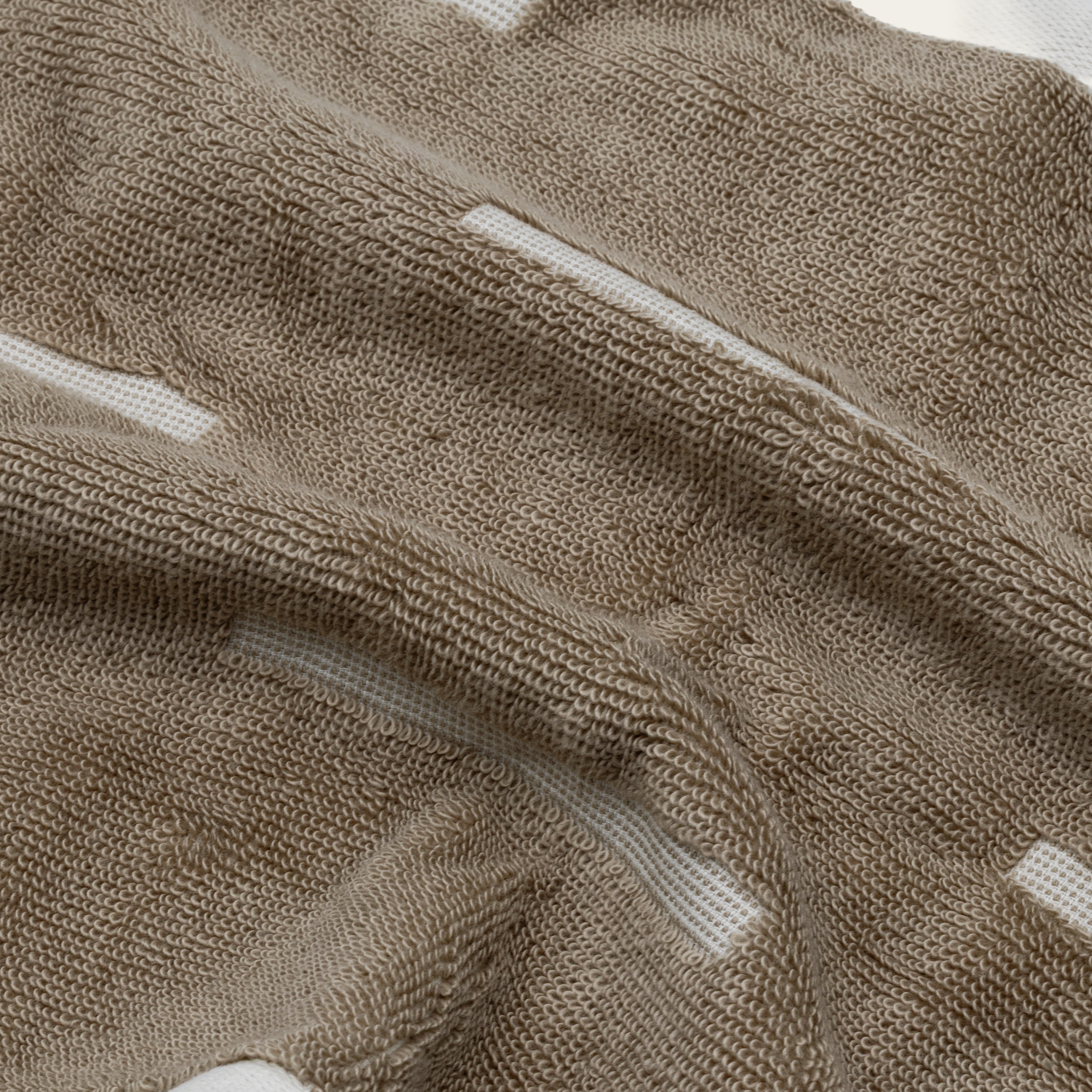 Italic Sorrel Towels — lifestyle context