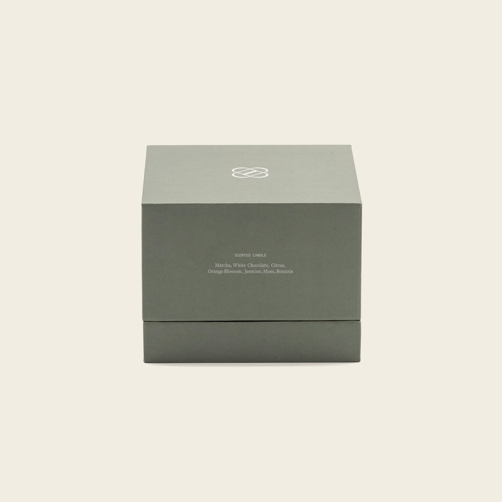 Italic Ceramic Candle — detail shot 10