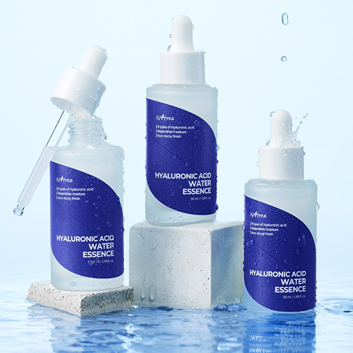 Isntree Hyaluronic Acid Serum: Intense Hydration for Dry Skin - K-Beauty Moisturizing Water Based Serum, Deeply Hydrates & Replenishes, 50ml