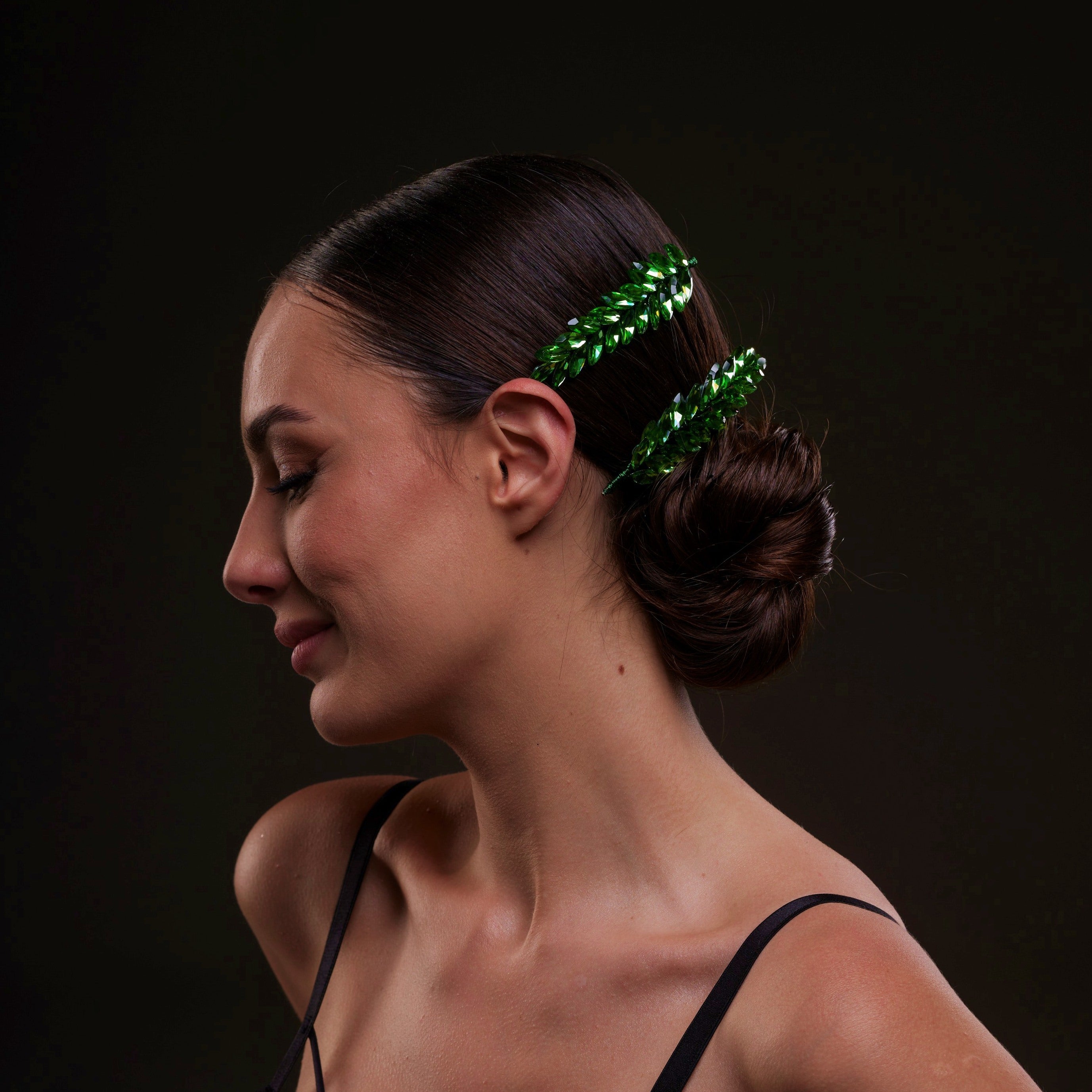 Elegant Green Crystal 2-Piece Hair Comb Set – Bridal Port