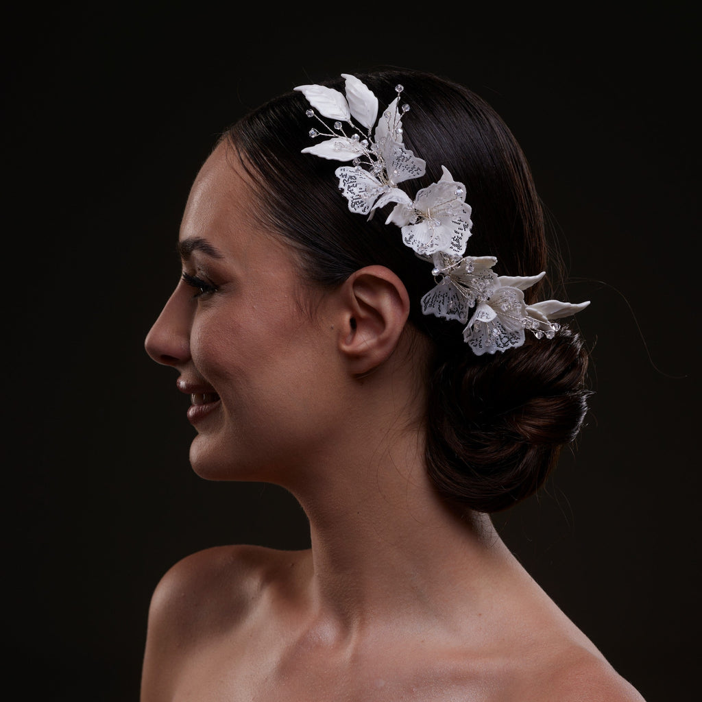 Elegant White Flower & Bead Bridal Hair Comb – Bridal Port, view 6