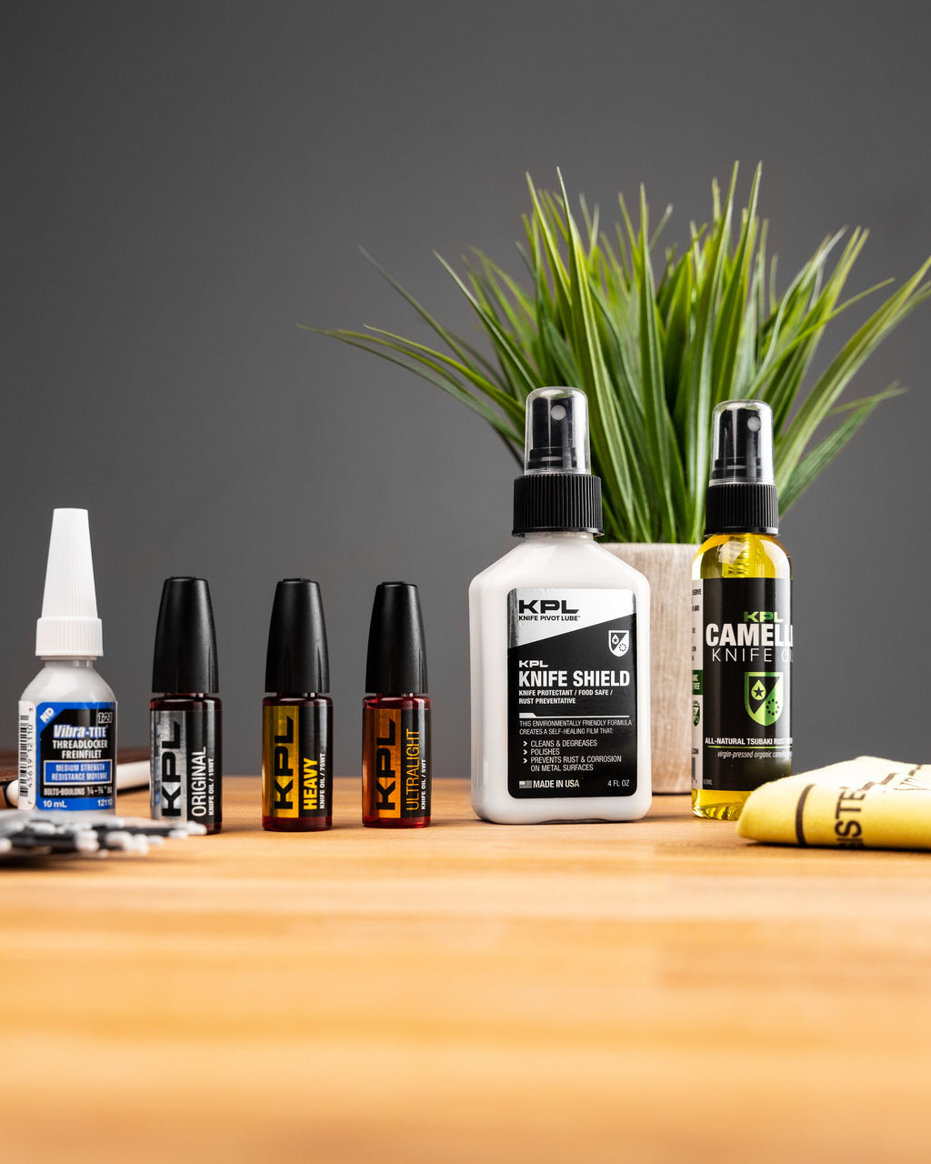KPL Elite Bundle – Knife Pivot Lube, view 2