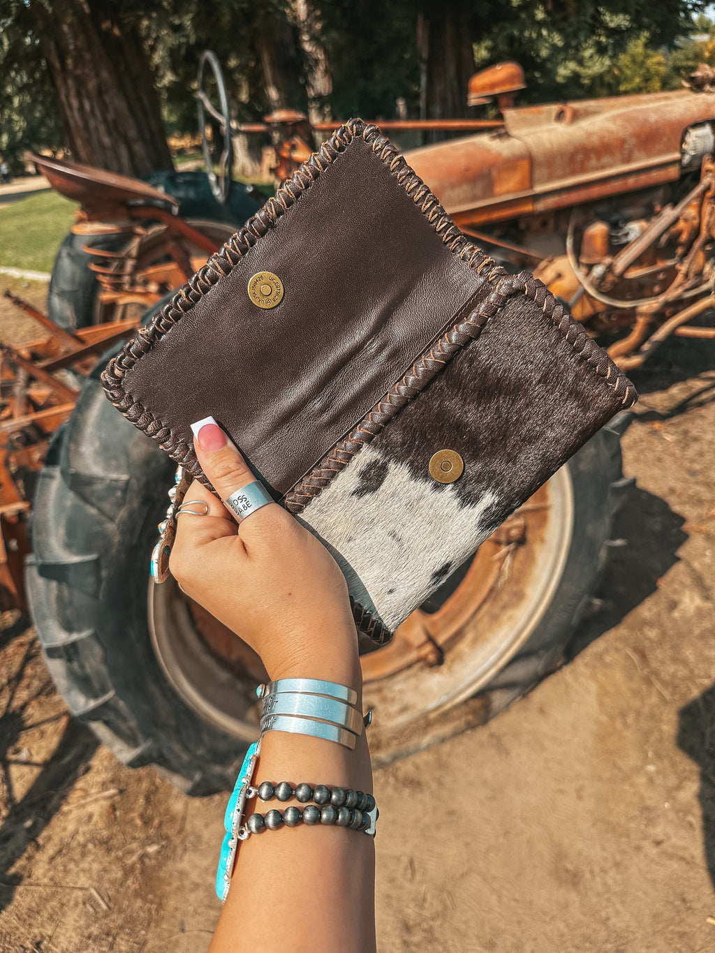 Haute Southern Hyde The Brown Full Ryder a Haute Southern Hyde by Beth Marie Exclusive — detail close-up