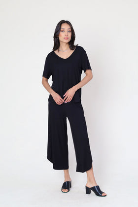 Breathable Bamboo Capri Pants