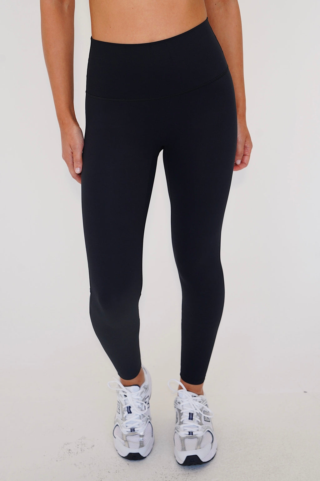 KIMITH BRAND I am Beautifully Radiant Quick Dry Black Yoga Legging — side view