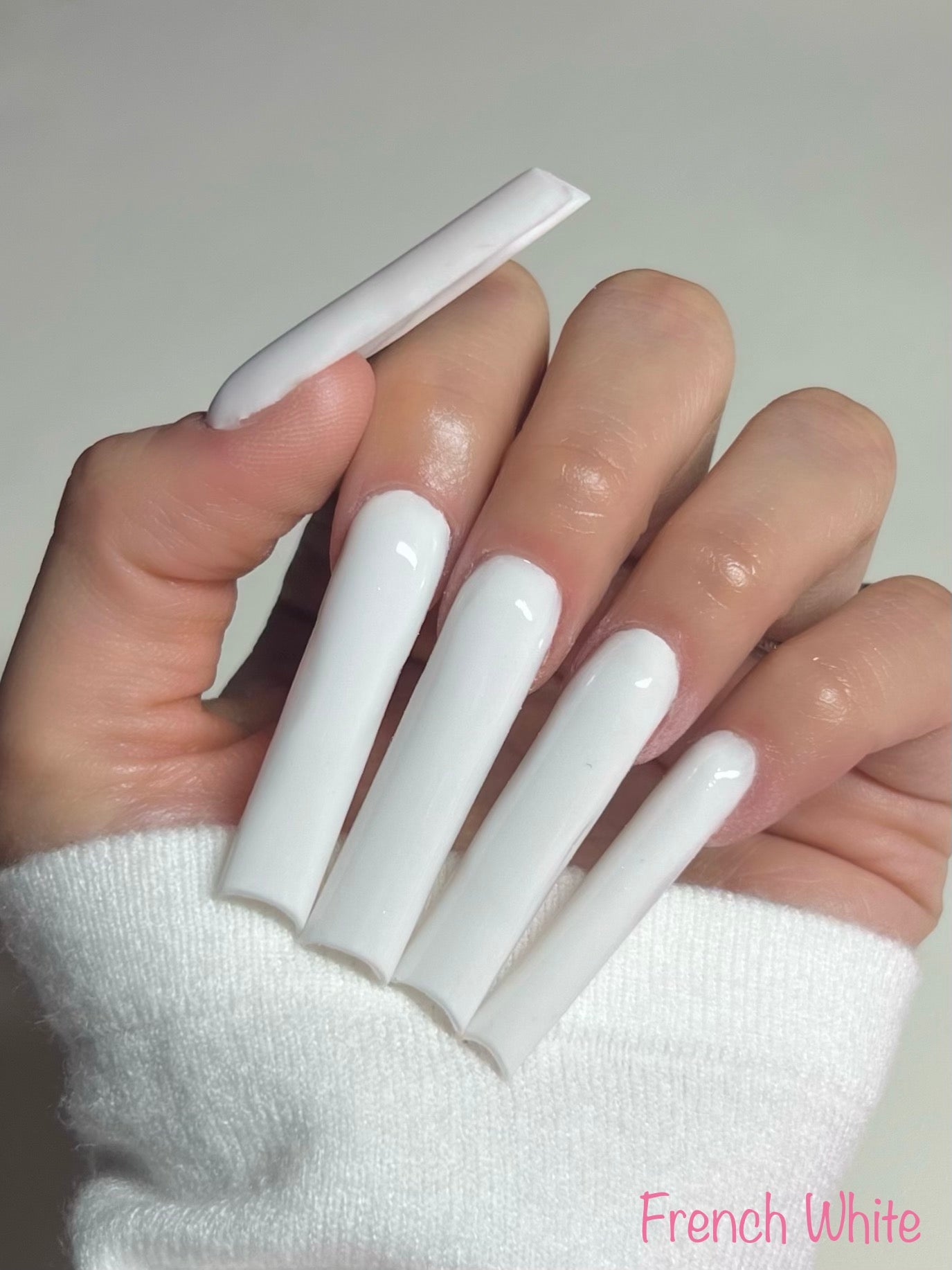 French White – 2Cute Nails