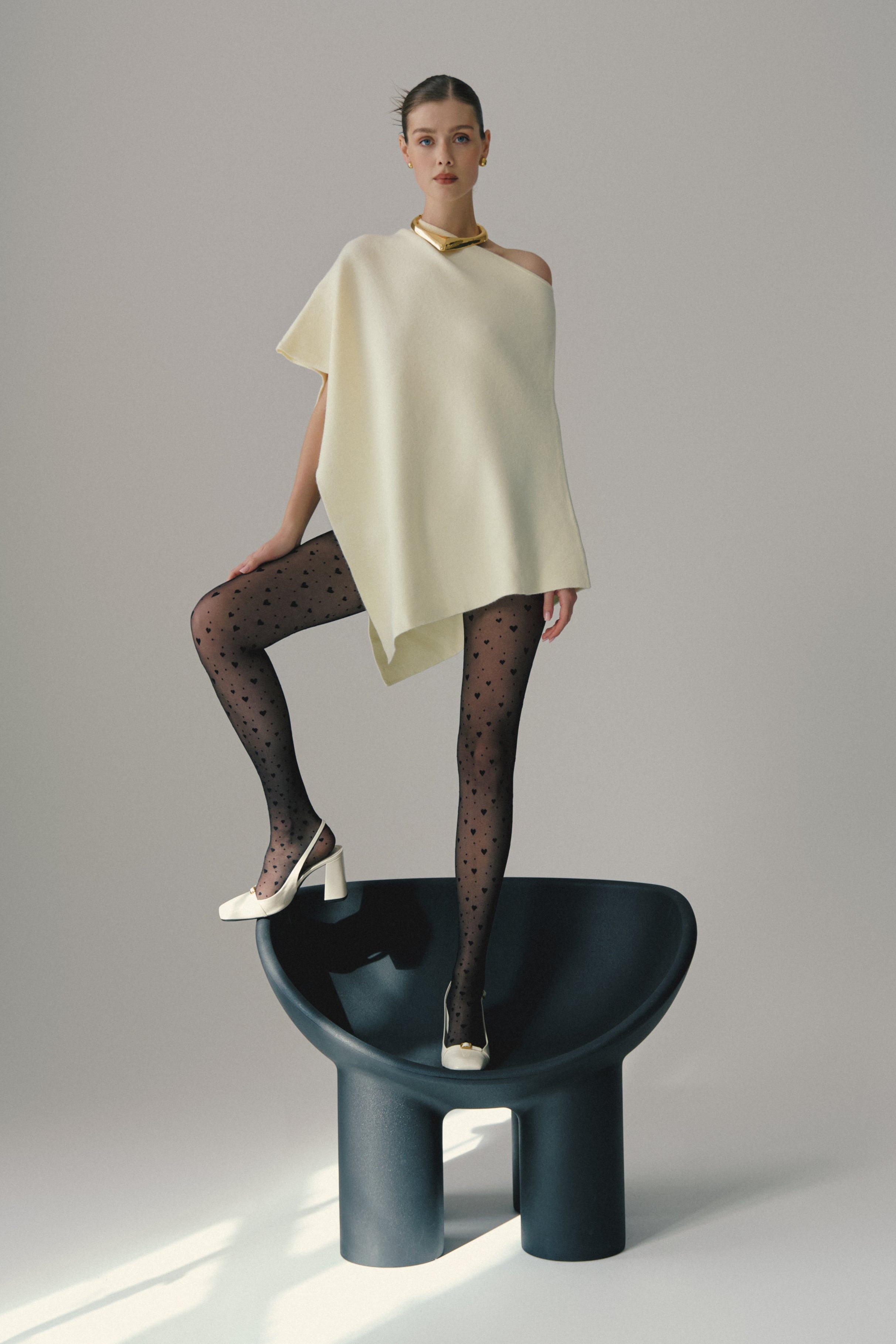 TheRanok.com Fantasy Tights Conte Feeling - Hearts and Dots — in-use photo