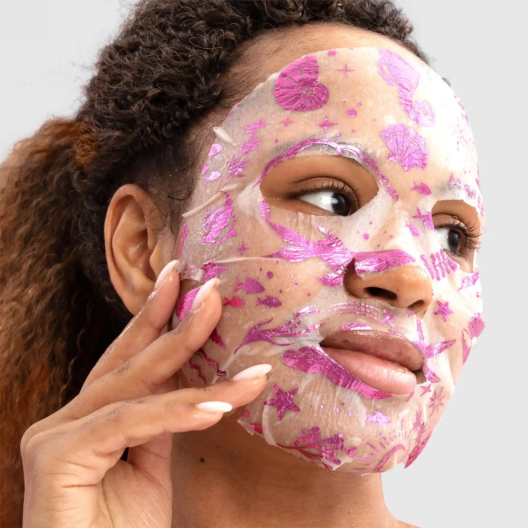 Maree Hydrating Collagen Face Mask — lifestyle context