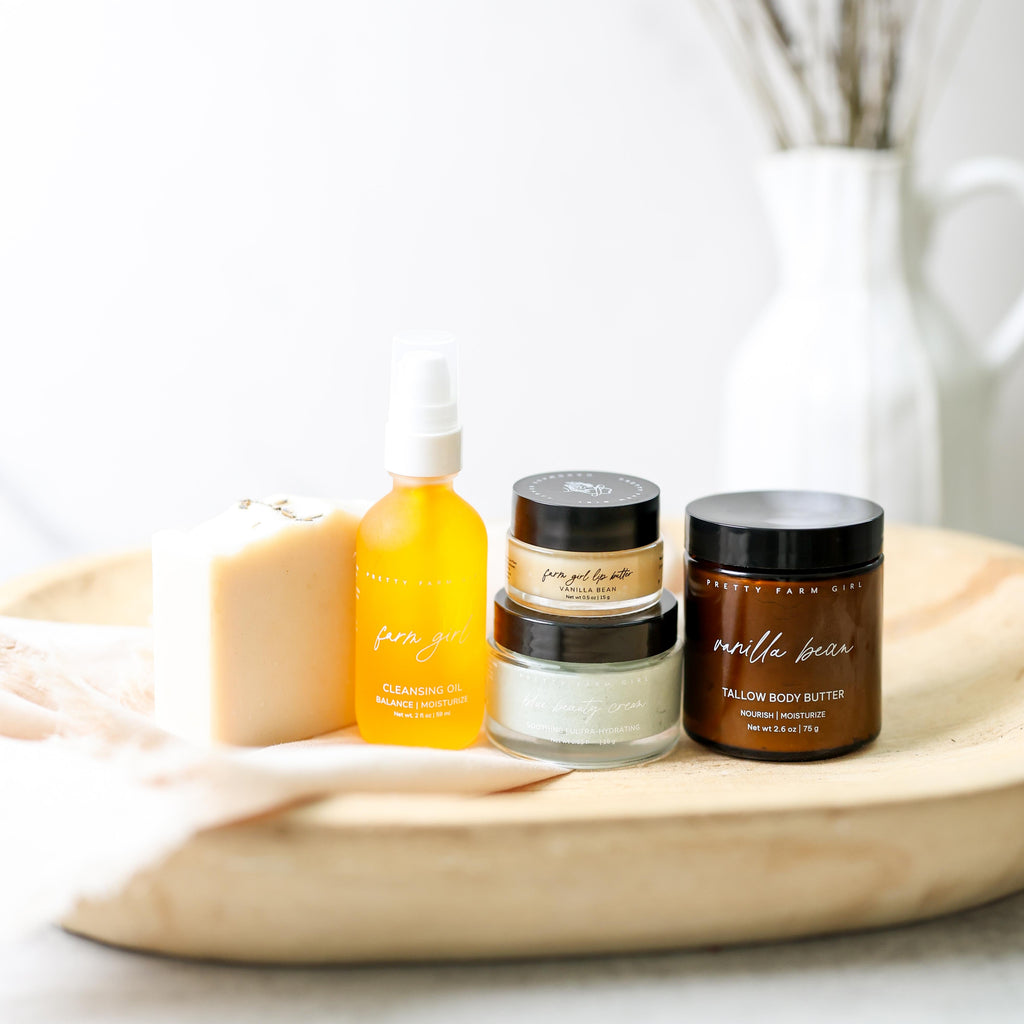 Pretty farm girl Farm Girl Beauty Kit — main product shot