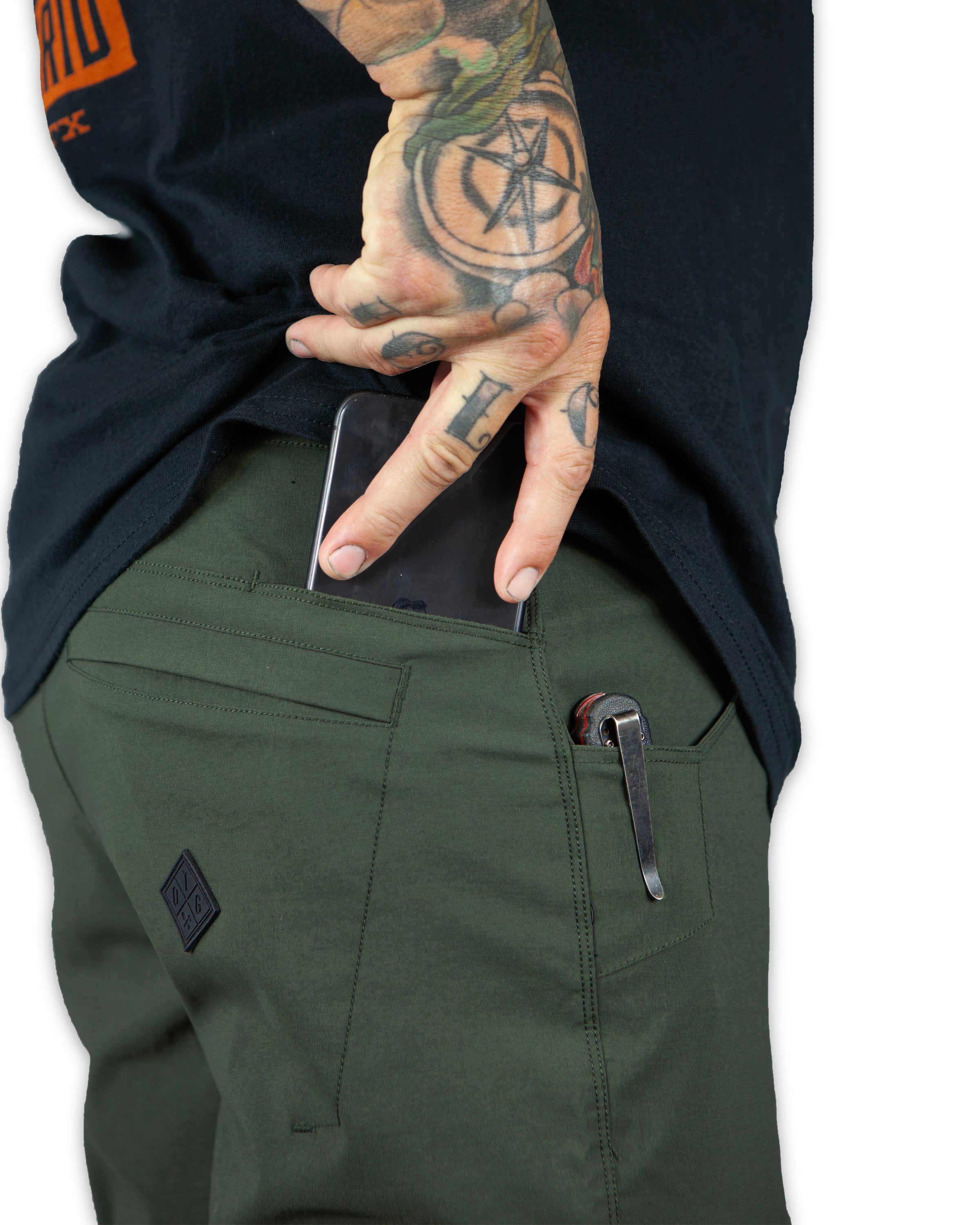 Off The Grid Surplus Field Short - Dk Army — detail close-up