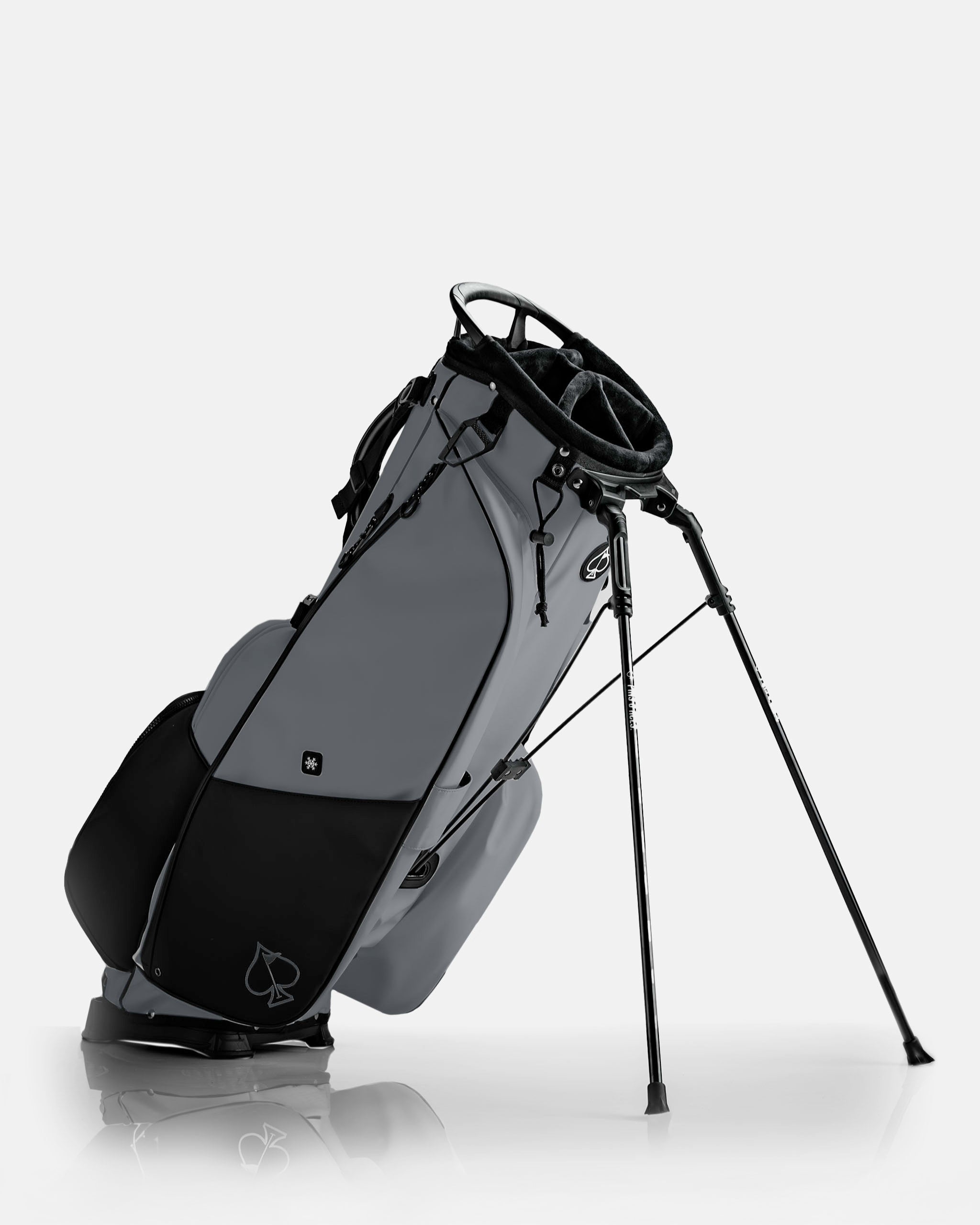 Pins and Aces Player Preferred™ Golf Bag - Flat Ash — detail close-up