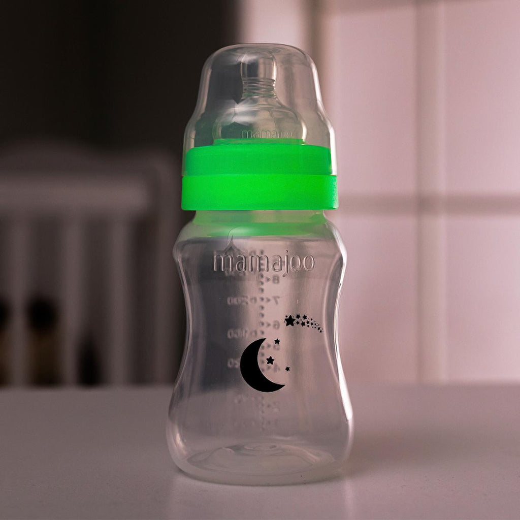 Mamajoo Night & Day Baby Bottle 270ml: Anti-Colic, BPA-Free, Glow-in-the-Dark - Perfect Infant Feeding for Colic Relief and Easy Nighttime Use