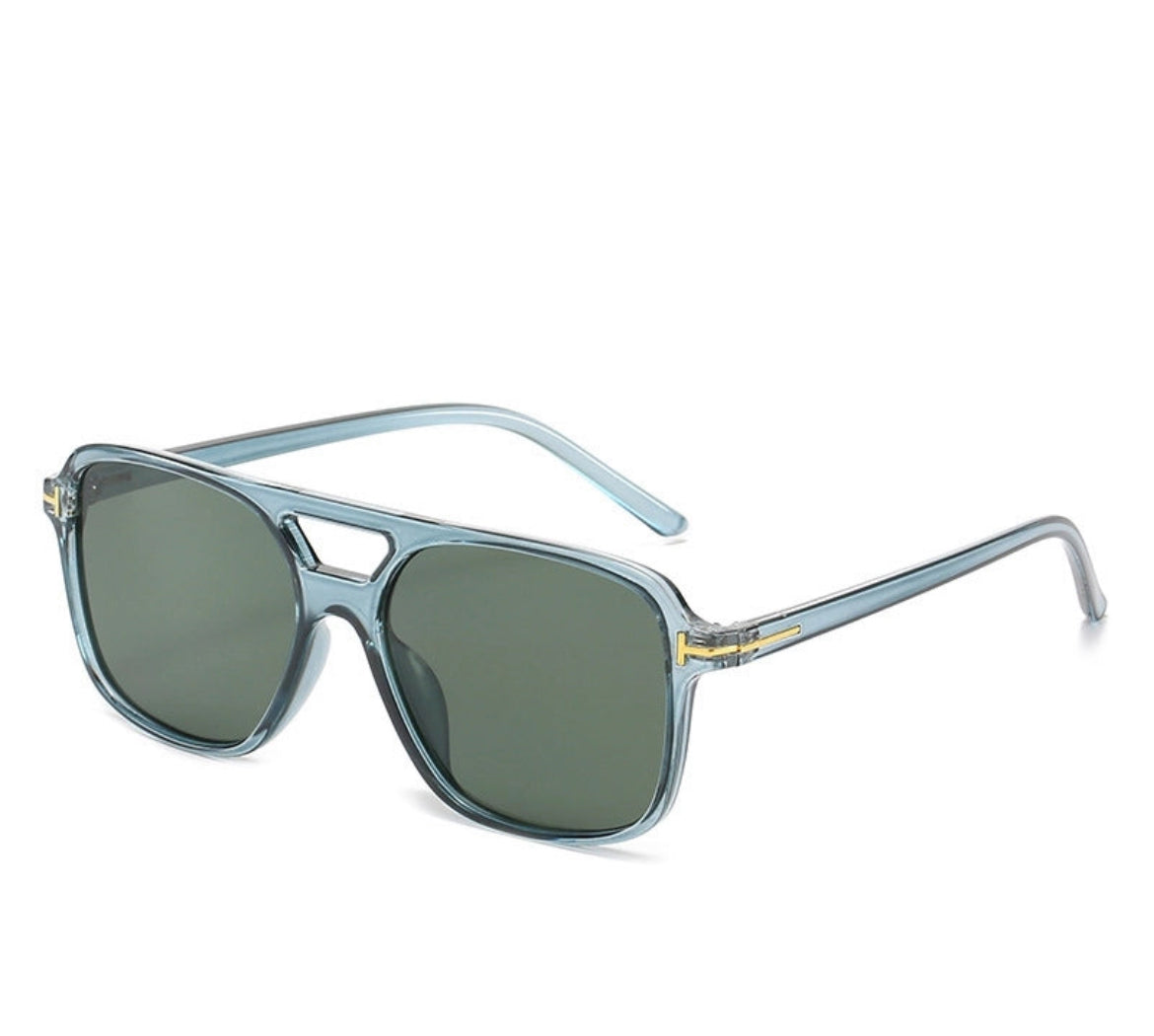 Pretty Little Patriot Pretty Little Patriot Saturday’s sunglasses — detail shot 8