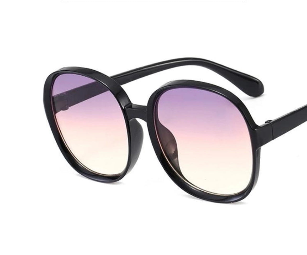 Pretty Little Patriot Pretty Little Patriot Round Large Frame Wild Sunglasses — lifestyle worn / used context