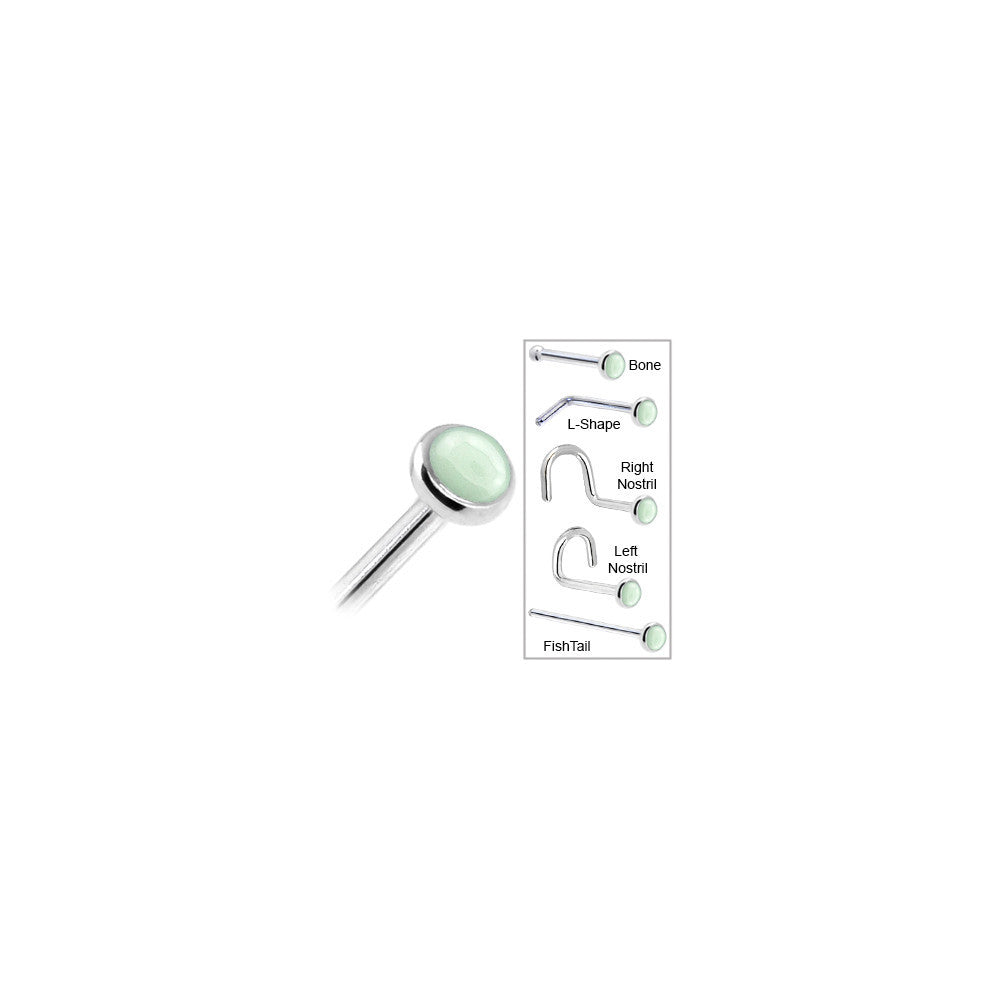 BodyCandy Solid 14K White Gold 2mm Aventurine Quartz Nose Ring — in-use photo