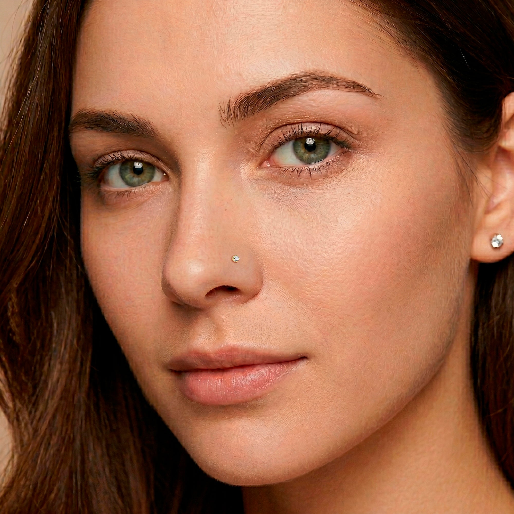 BodyCandy Solid 14K Yellow Gold 2mm Genuine Diamond Nose Ring — color detail