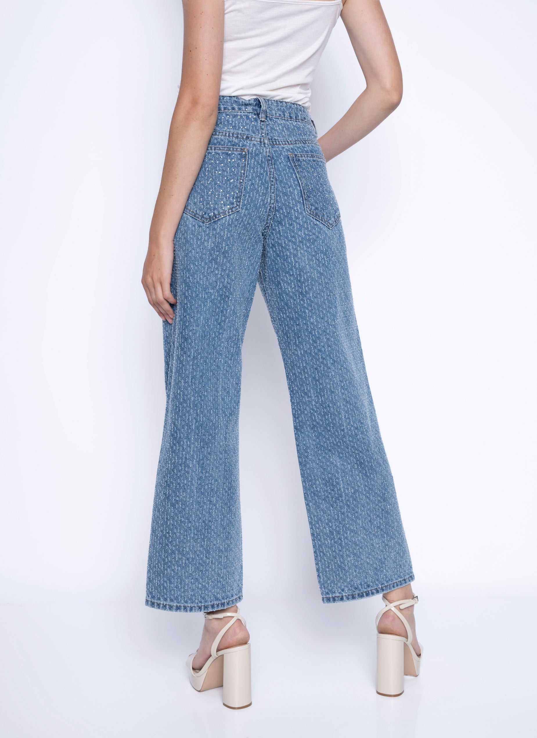 KADOU BOUTIQUE Picadilly Wide Leg Jeans — detail close-up