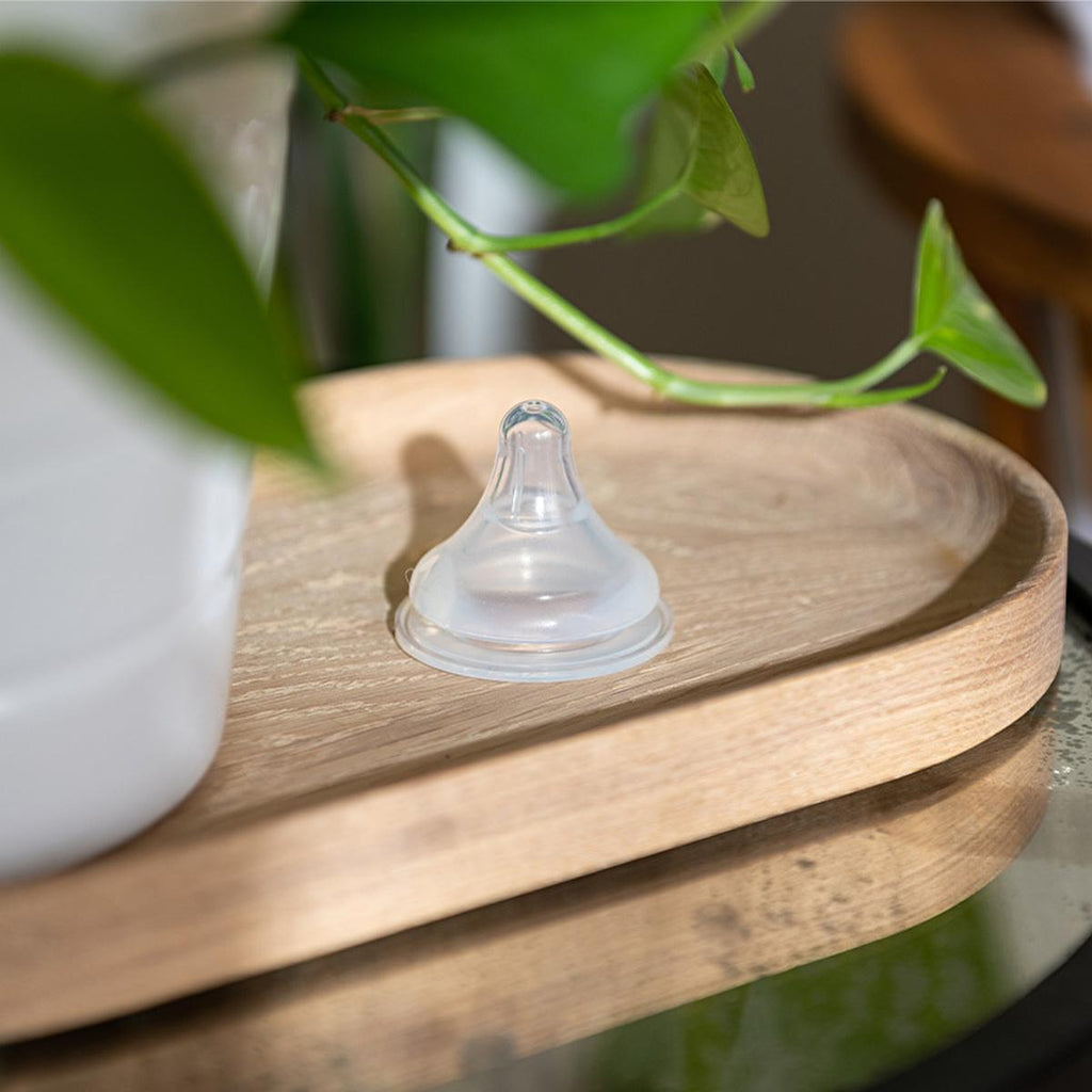 Lansinoh NaturalWave Baby Bottle Nipple - Medium Flow, Anti-Colic, BPA Free