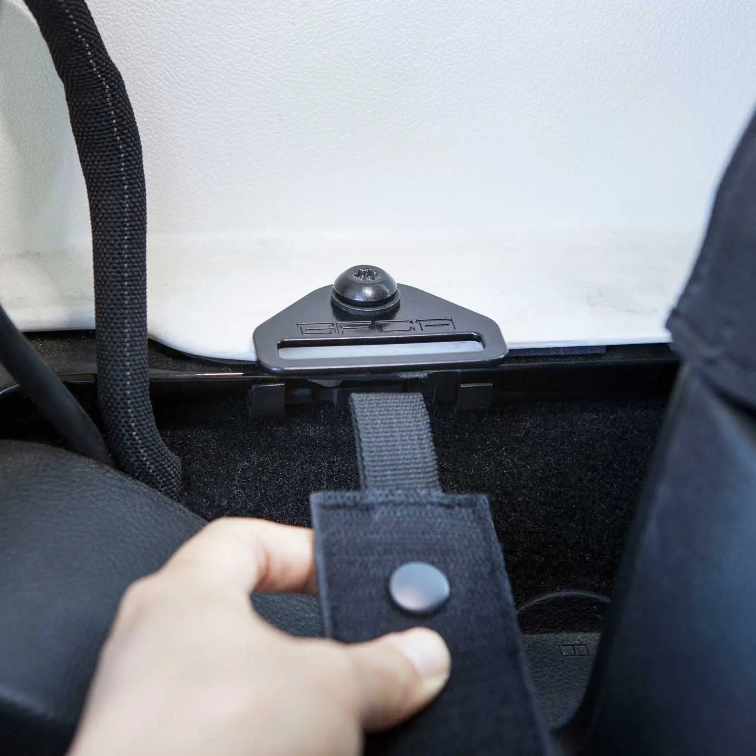 GPCA Jeep Wrangler JK 4DR Cargo Cover PRO (2007–2018) — feature highlight