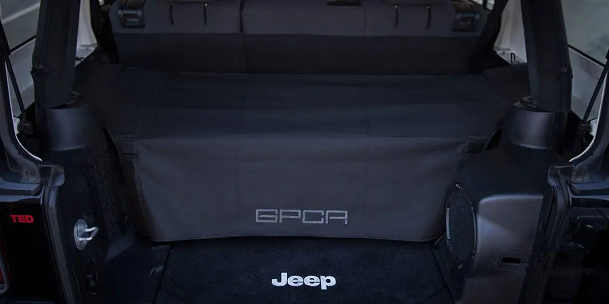 GPCA Jeep Wrangler JK 4DR Cargo Cover LITE (2007–2018) — color detail