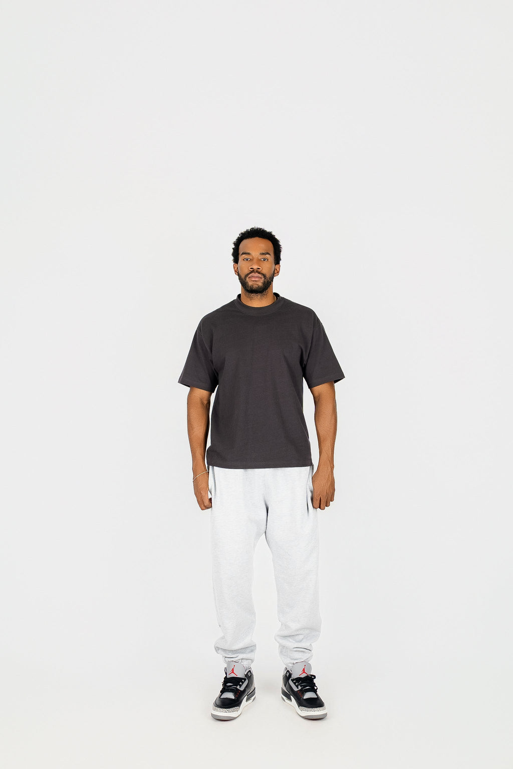 Superline Heavyweight Boyfriend Joggers — detail shot 7