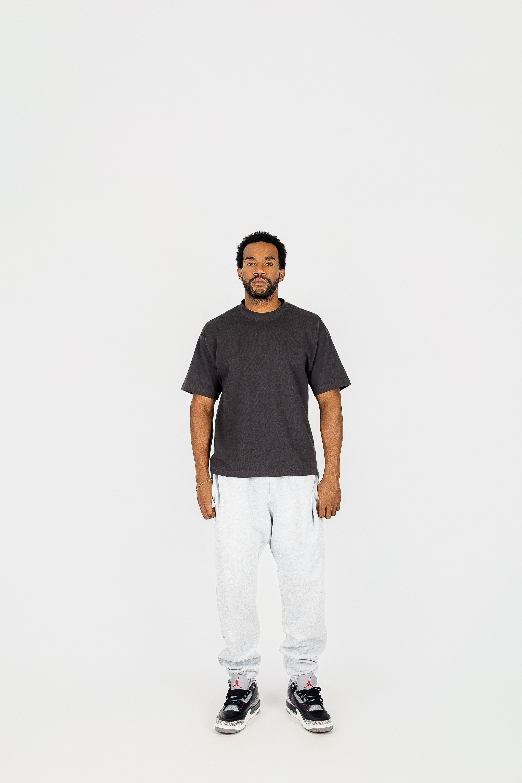 Superline Heavyweight Boyfriend Joggers — detail shot 7