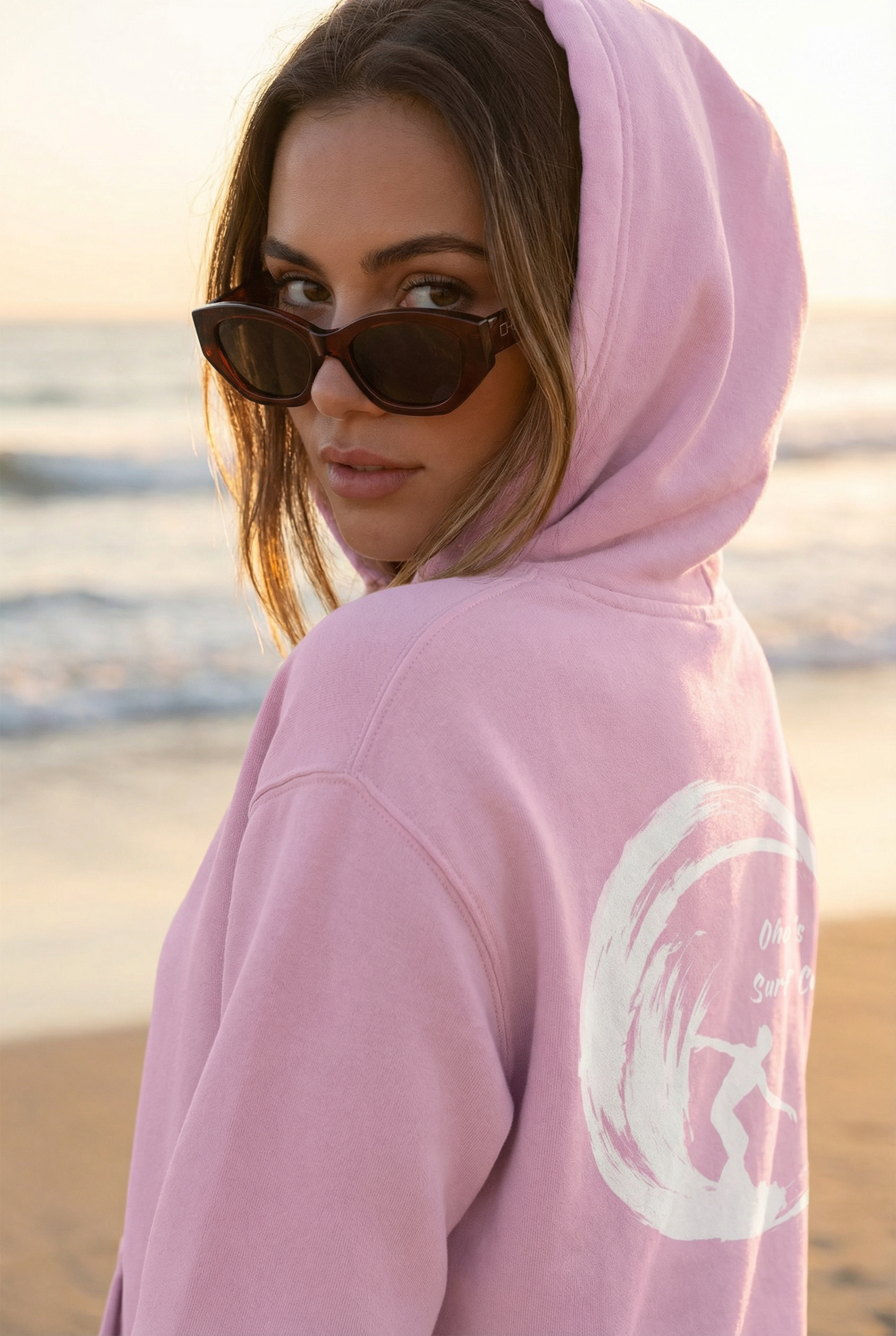 OHO's OHO's CHIC Sunglasses (Color Variant 2) — Polished Sleek Frames — construction detail