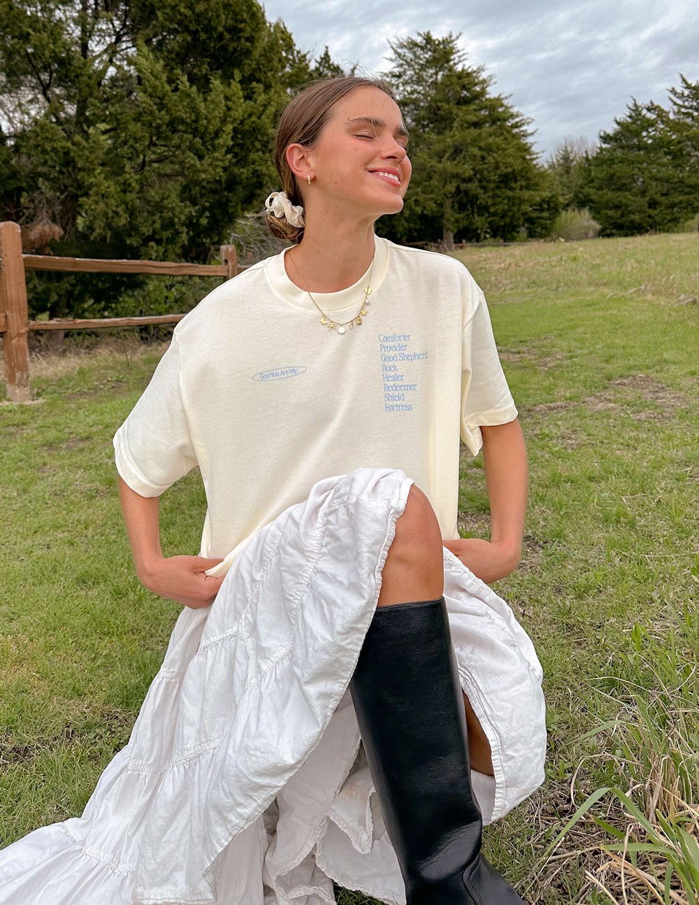 Elevated Faith God Is My Everything Unisex Tee — detail shot 6
