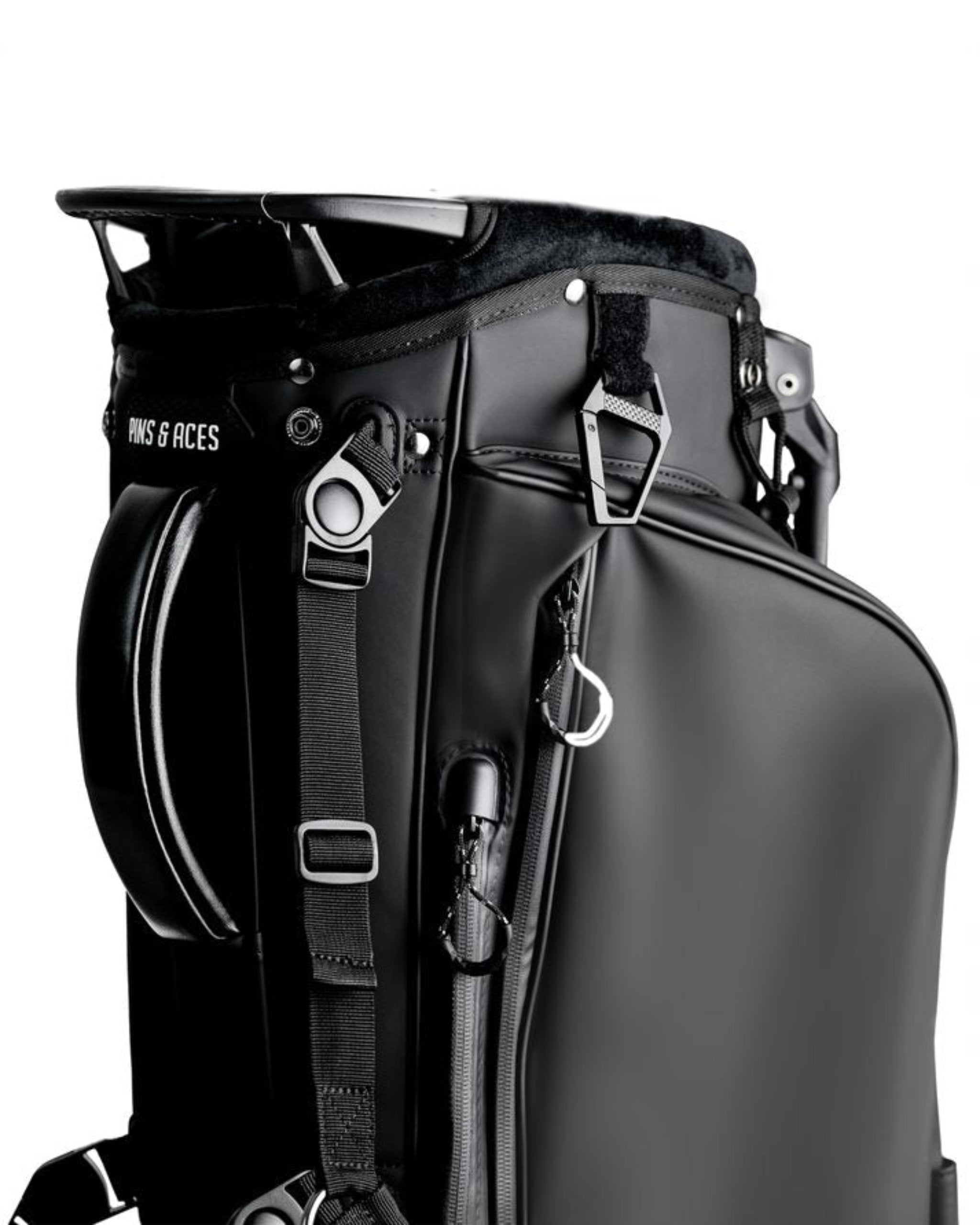 Pins and Aces Player Preferred™ Golf Bag - Obsidian — feature highlight