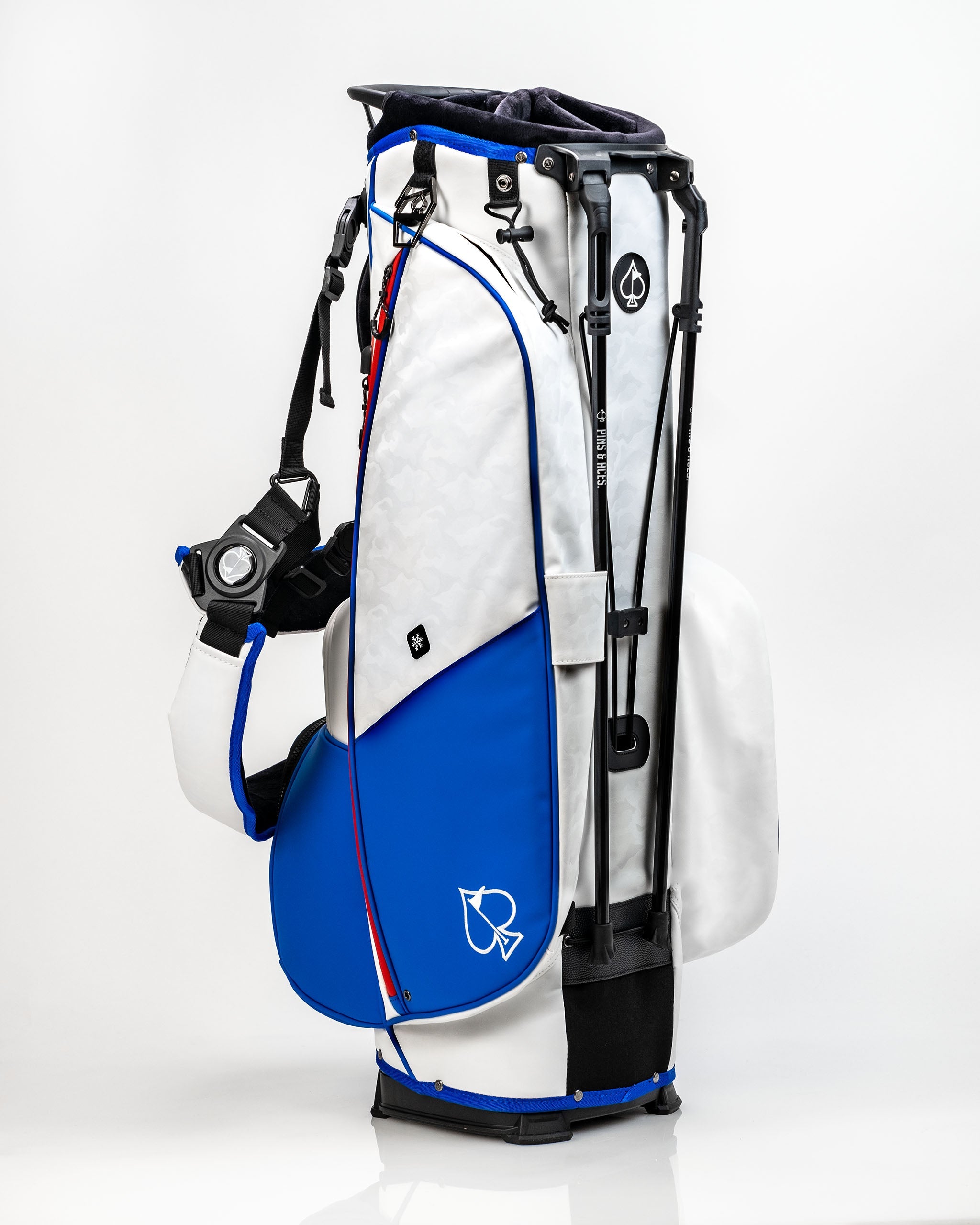 Pins and Aces Player Preferred™ Golf Bag - Golf of America — detail close-up