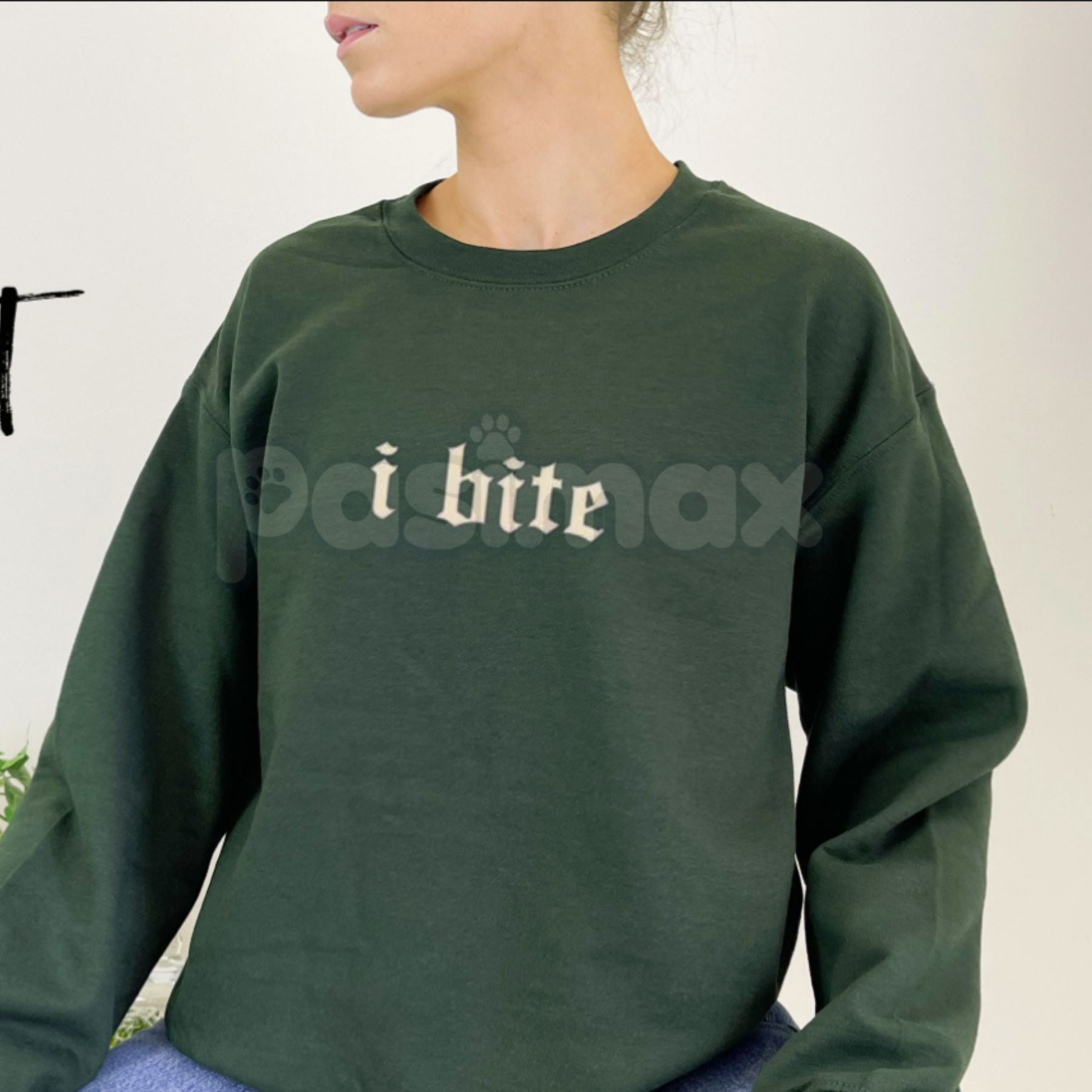 Pasimax Gothic I Bite Sweatshirt | Funny Girls Crewneck | Edgy Vampire Core Jumper | Aesthetic Alt Clothing for Her | Sarcast