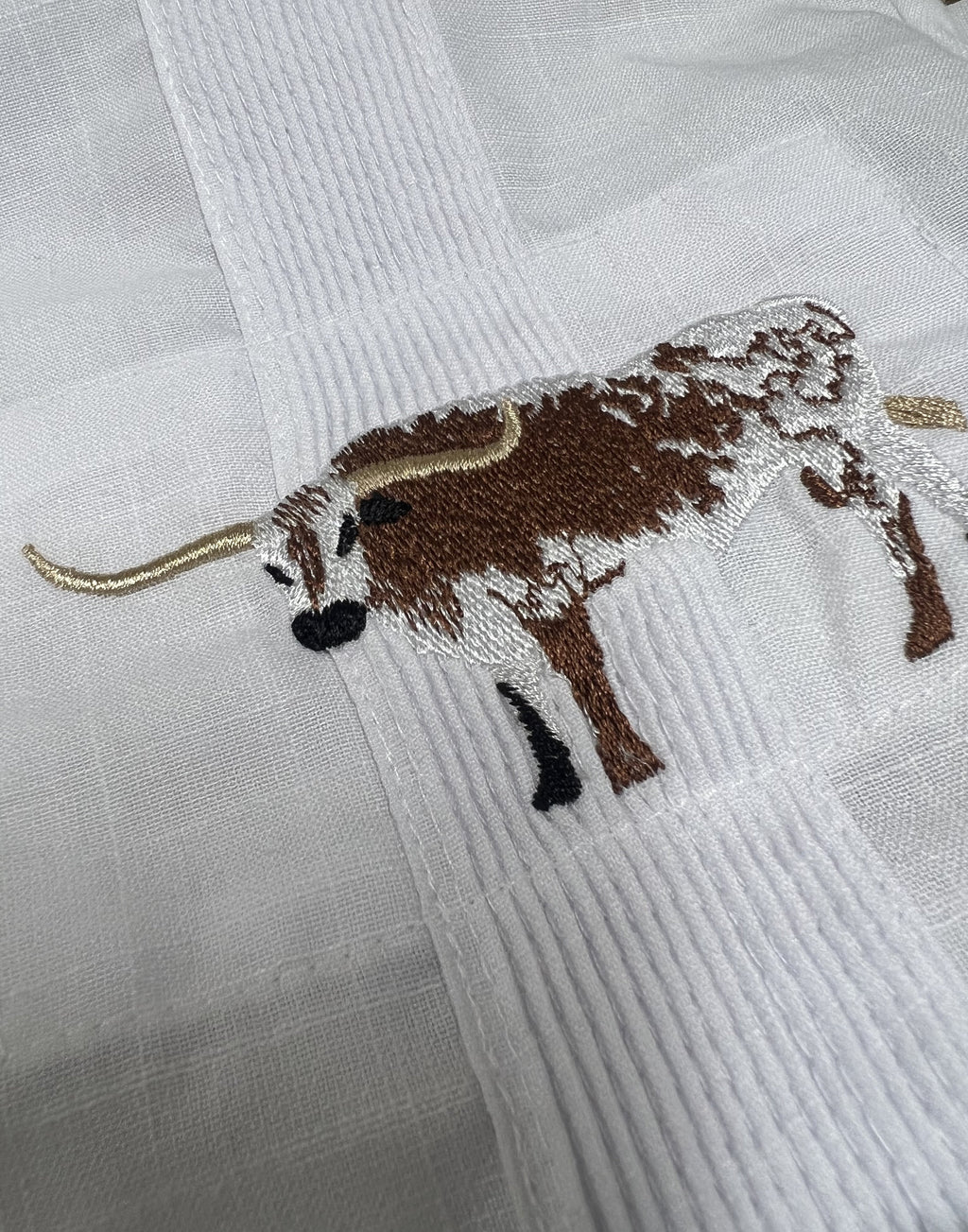 American Duke Apparel Company Guayabera - Texas Longhorns — construction detail
