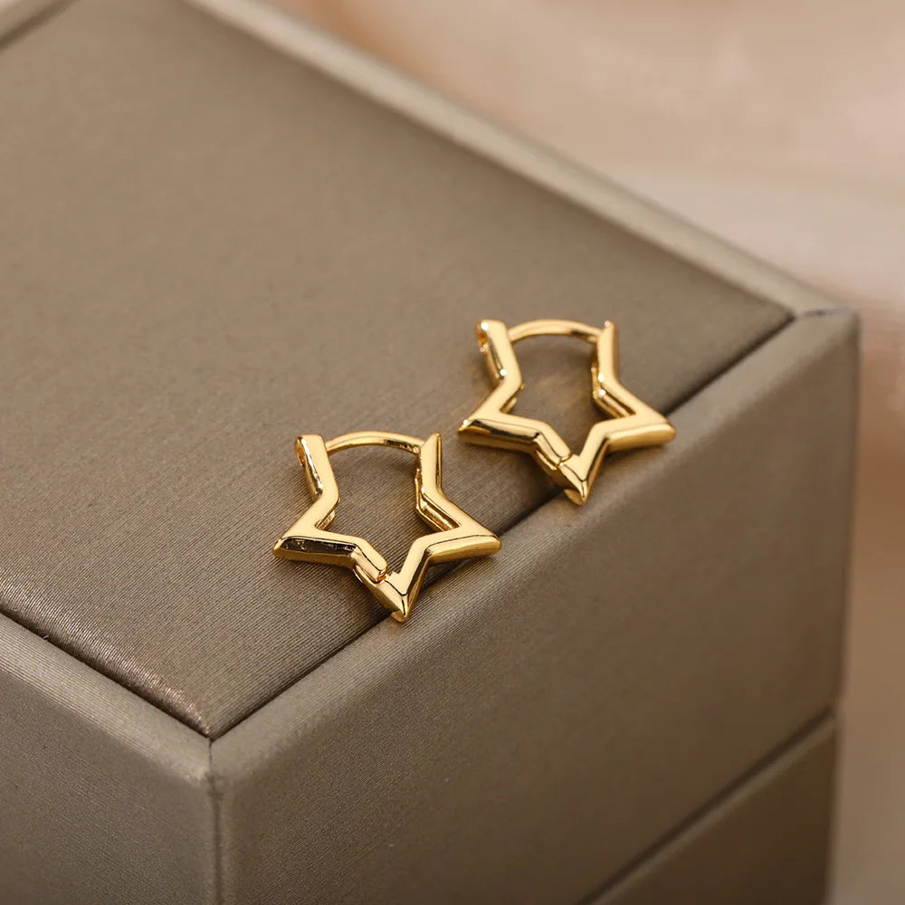 SORI STYLE Minimalist Star Hoop Earrings for Everyday Elegance — detail close-up