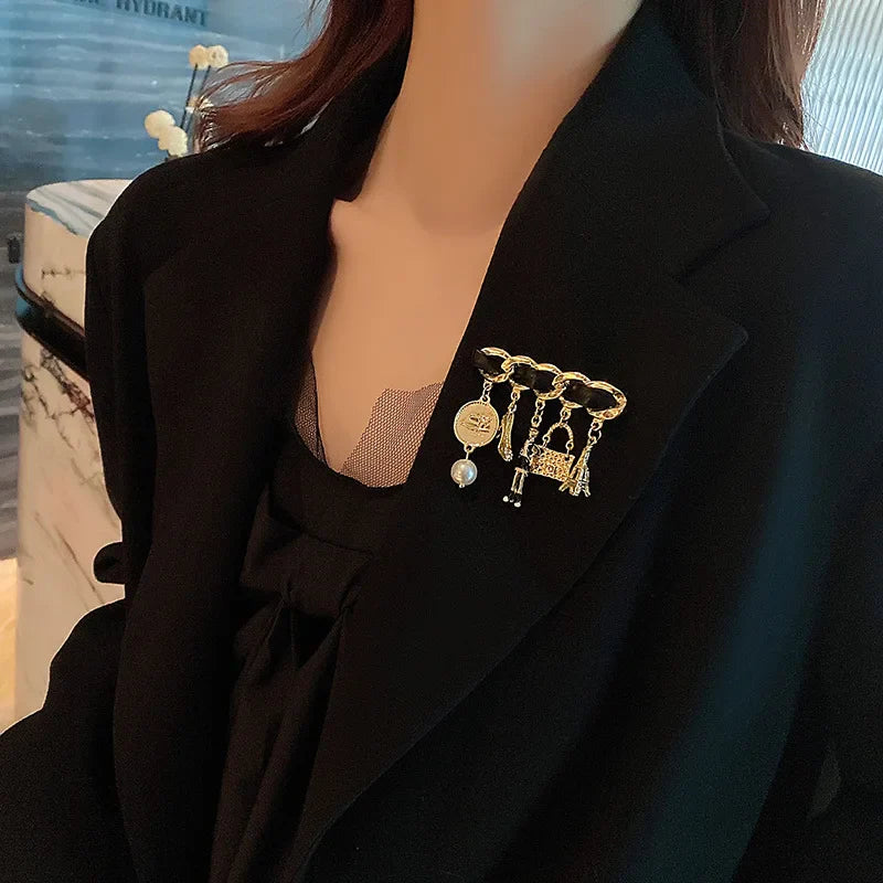 Envy NYC Envy NYC Designer Chanel Brooch Jewelry — construction detail