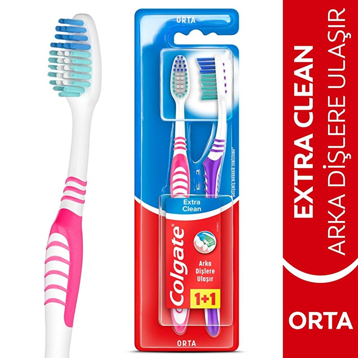Colgate Extra Clean Manual Toothbrush - Effective Oral Hygiene for Back Teeth, Soft Tongue Cleaner, and Hard-to-Reach Areas - Dental Care Essentials