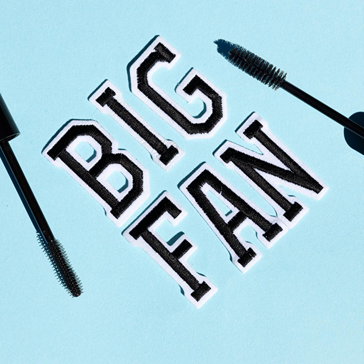 theBalm Big Fan Mascara: Maximizing Volume & Definition, Long-Lasting Formula with Carnauba Wax for Bolder, Thicker Lashes All Day.
