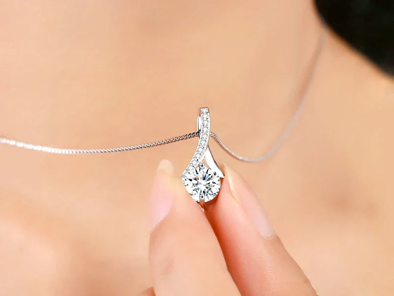 SORI STYLE 925 Silver Flower Zircon Pendant Necklace — color detail