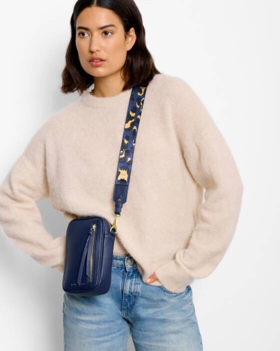 KADOU BOUTIQUE Hallie Small Crossbody Bag — side view