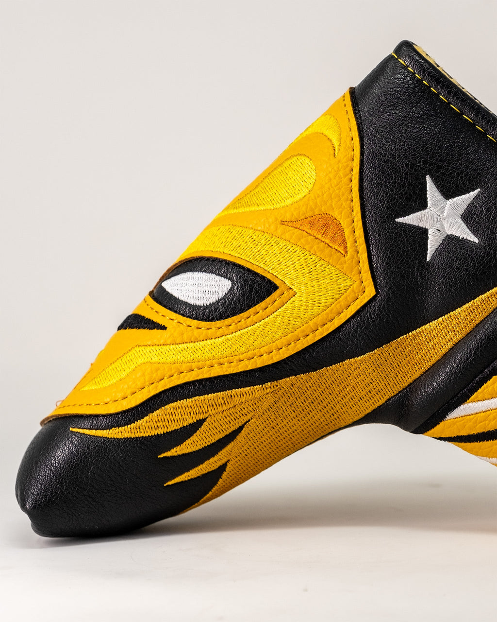Pins and Aces Lucha Libre Mask - Blade Putter Cover — color detail