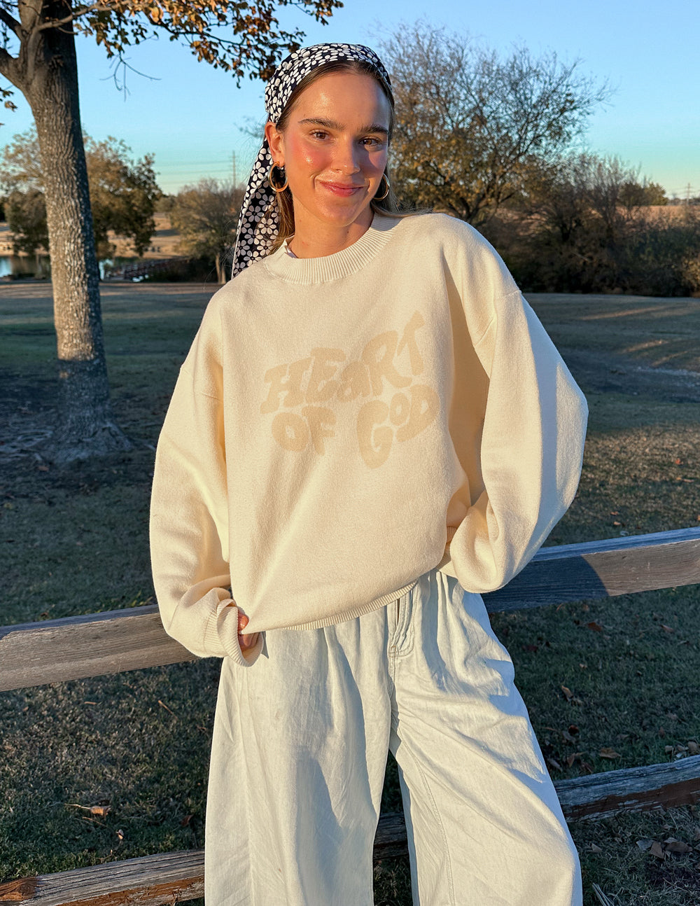 Elevated Faith Heart of God Knit Sweater — detail shot 8