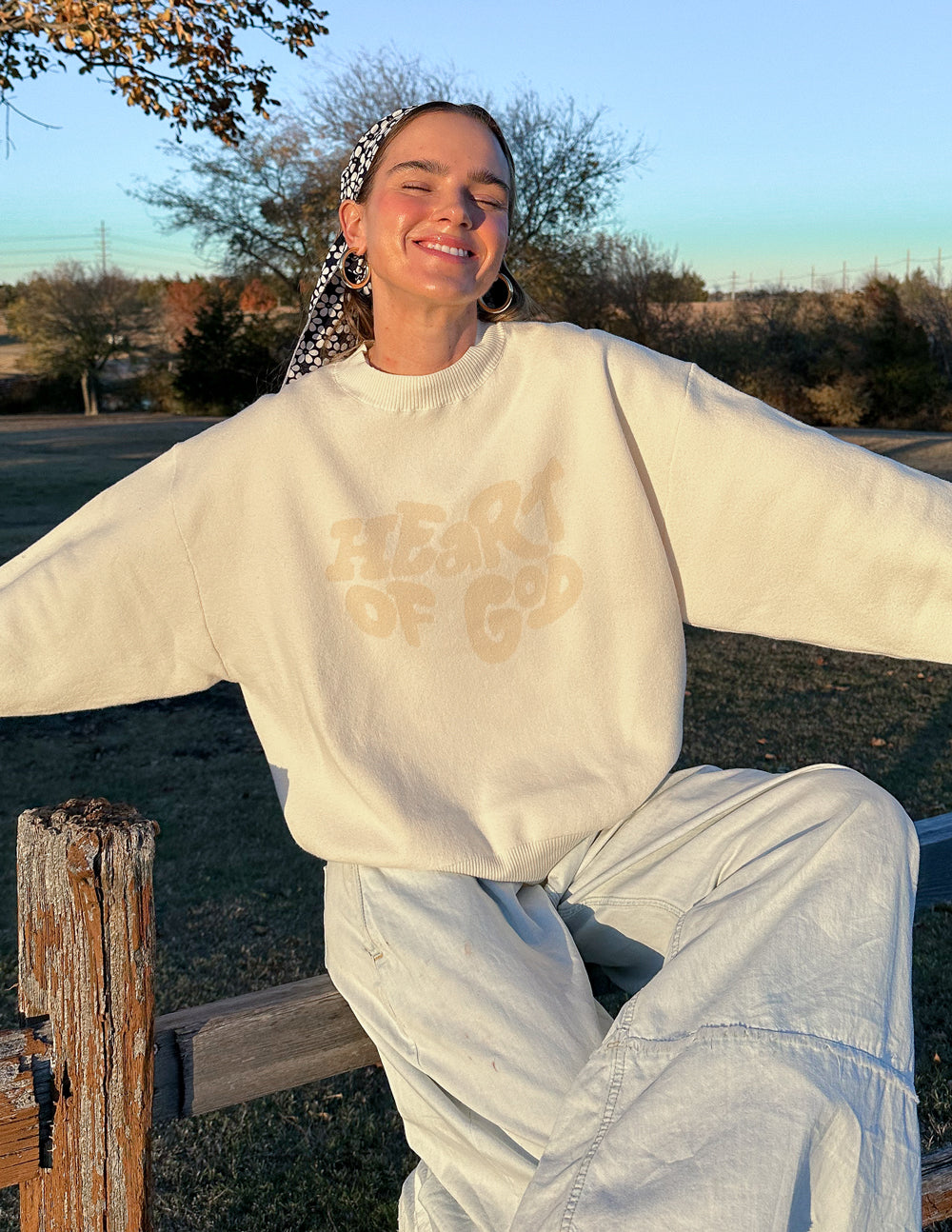 Elevated Faith Heart of God Knit Sweater — detail shot 9