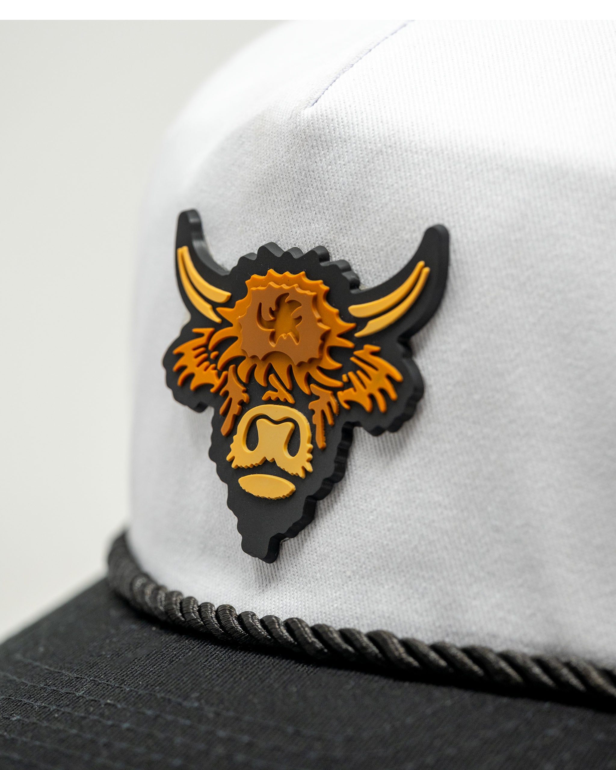 Pins and Aces Heritage Rope Hat - Highland Cow - Domino — side view